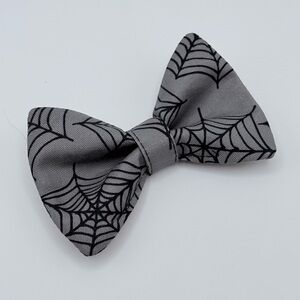 Small dog or cat over the collar bow tue with spider web print